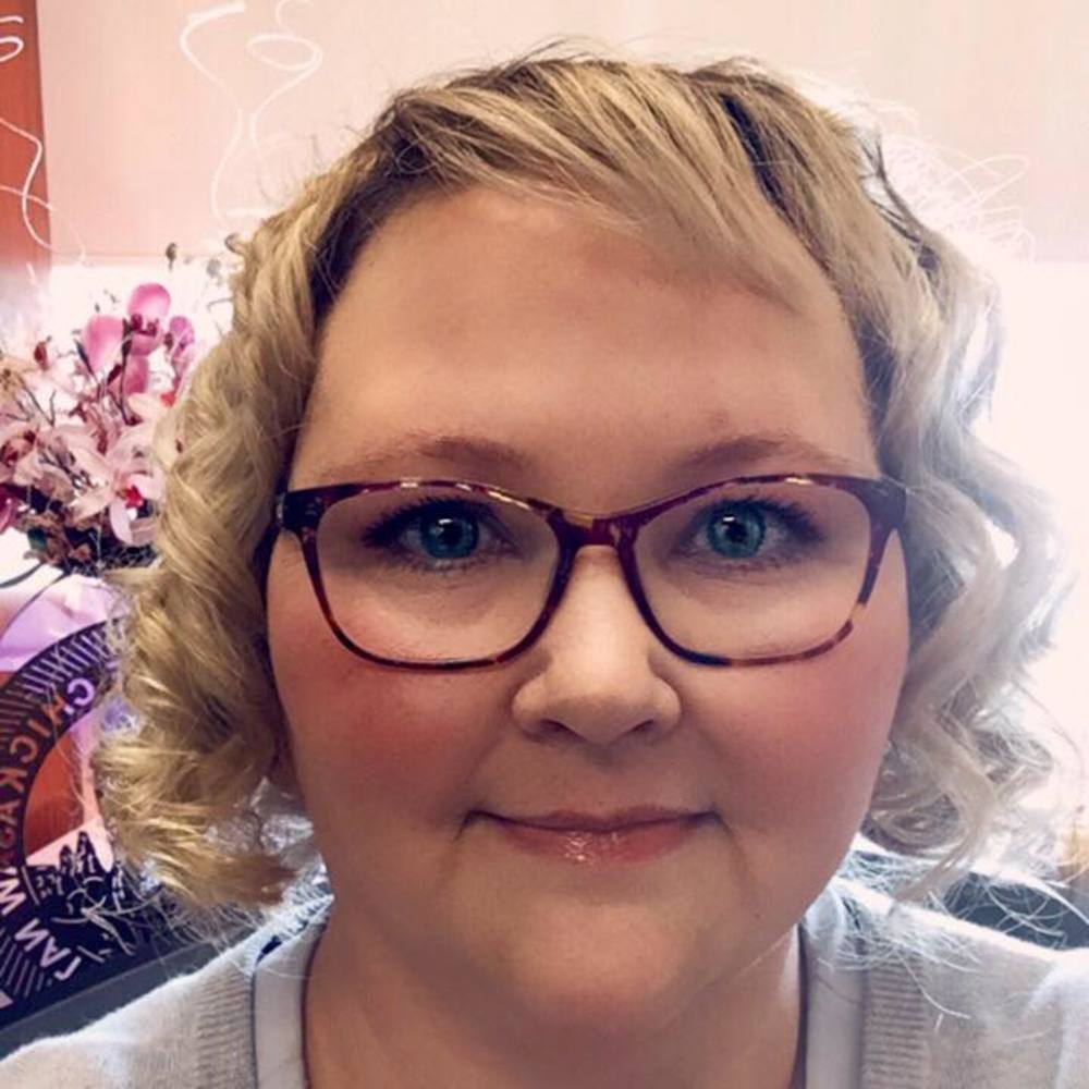 Meet your Posher, Rebecca